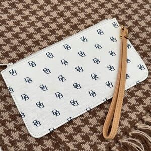 Dooney & Bourke White and Navy Monogram Wristlet
